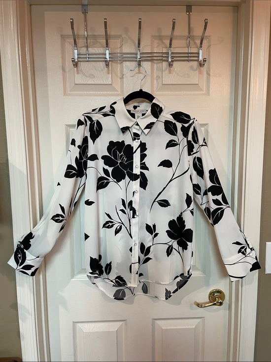 Rachel Zoe Tops - Rachel Zoe White Button-Down Blouse with Black Floral Print